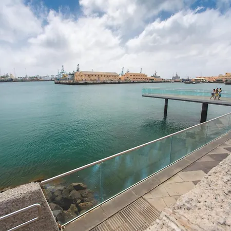 In Palmas Near Playa Canteras Las Palmas de Gran Canaria
